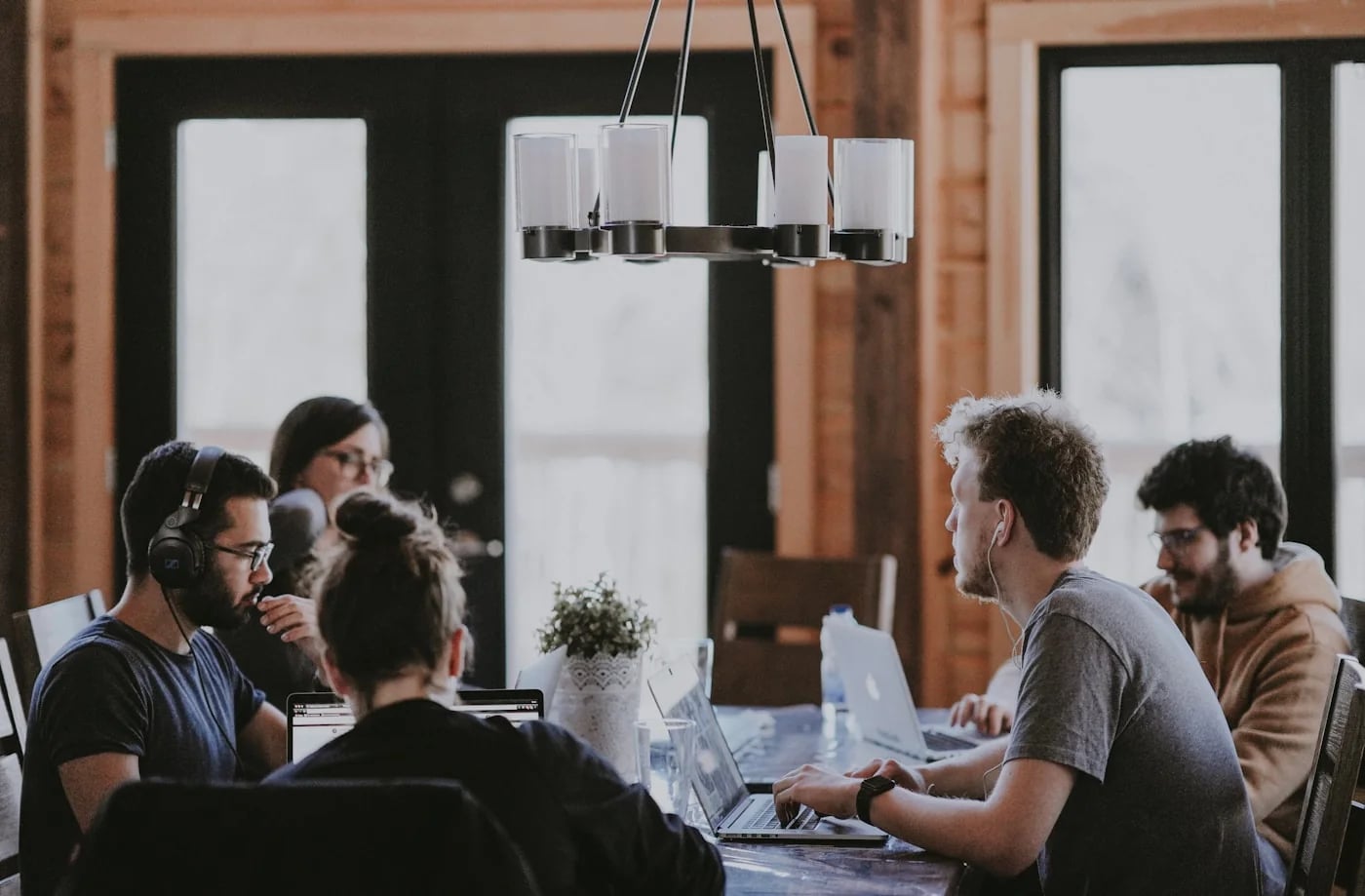 Consultants indépendants en réunion