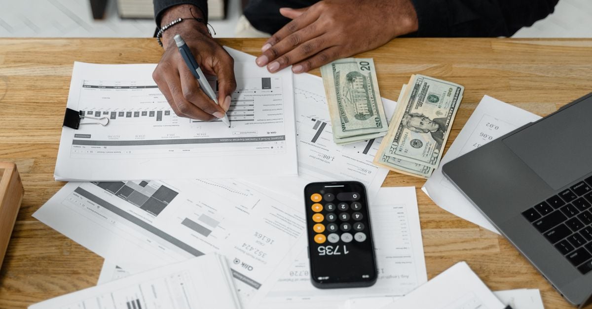 Freelance Accountant: How to Choose the Right One in 2026 Freelance Accountant: How to Choose the Right One in 2026