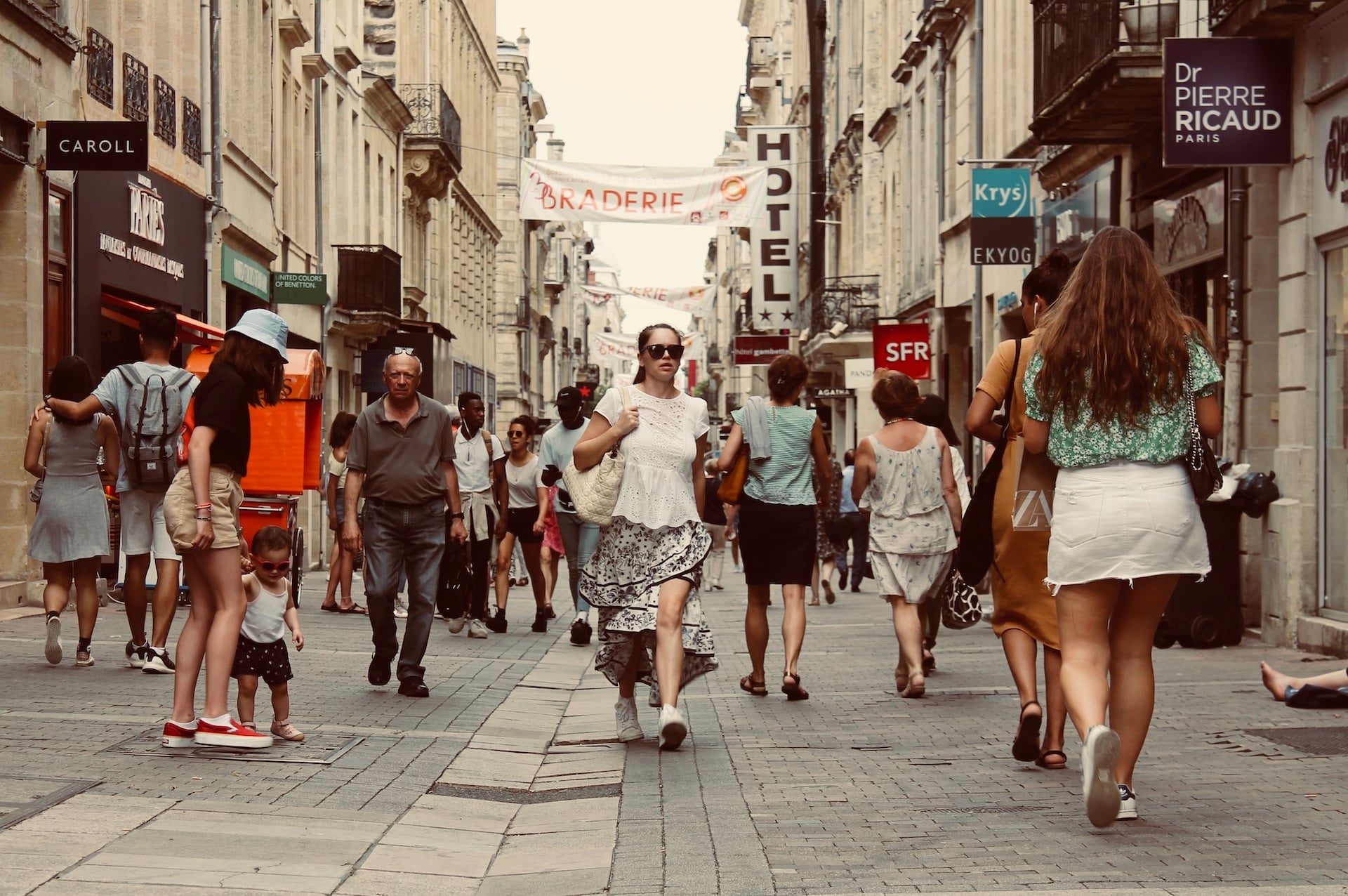 What are the particularities and advantages of Wage Portage in France? What are the particularities and advantages of Wage Portage in France?