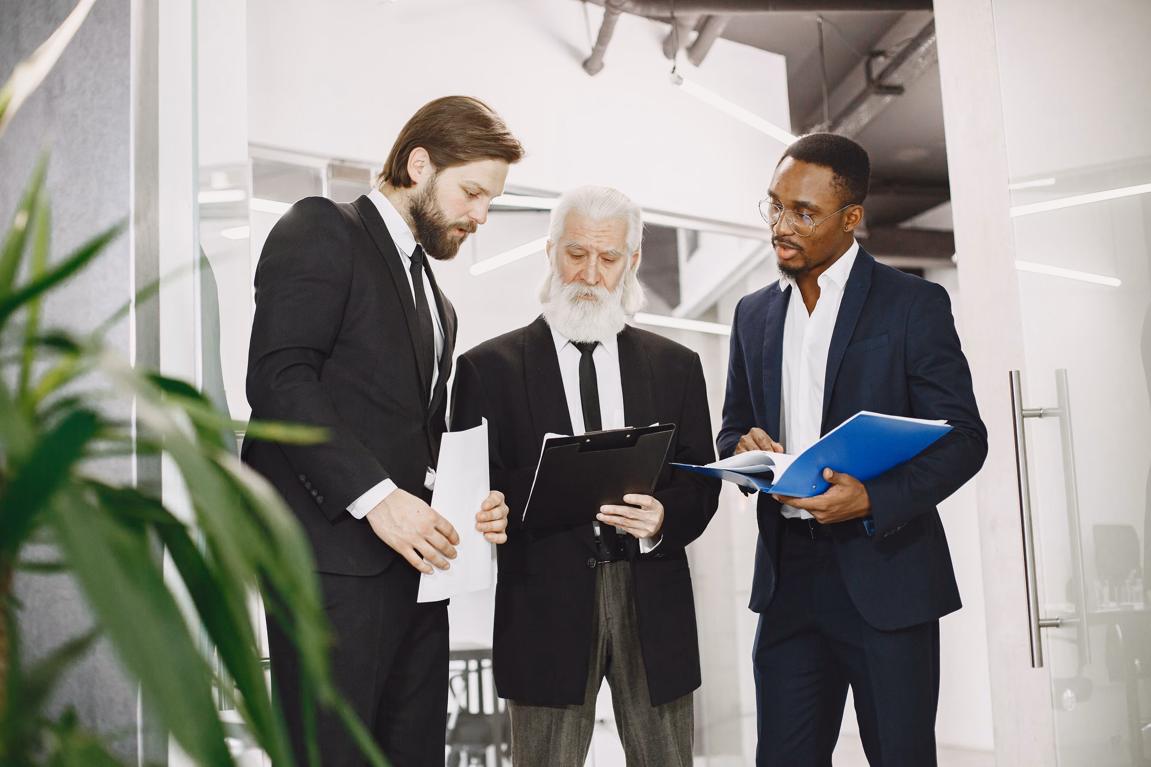 Statut employé ou cadre : quelles différences et quels impacts ? Statut employé ou cadre : quelles différences et quels impacts ?
